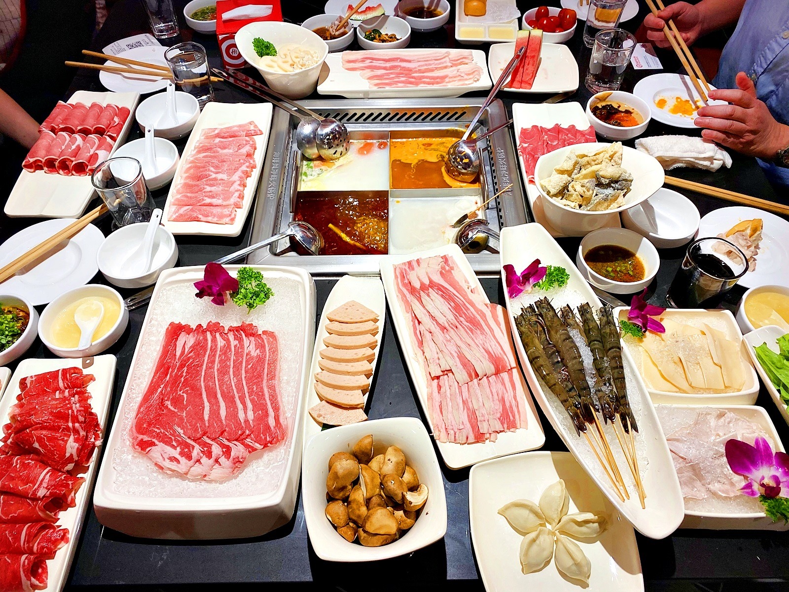 2022海底捞火锅(西单店)美食餐厅,...海底捞吃饭对于客人来说都...【去哪儿攻略】